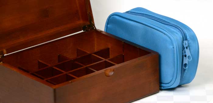 Cases / Boxes / Travel Kit